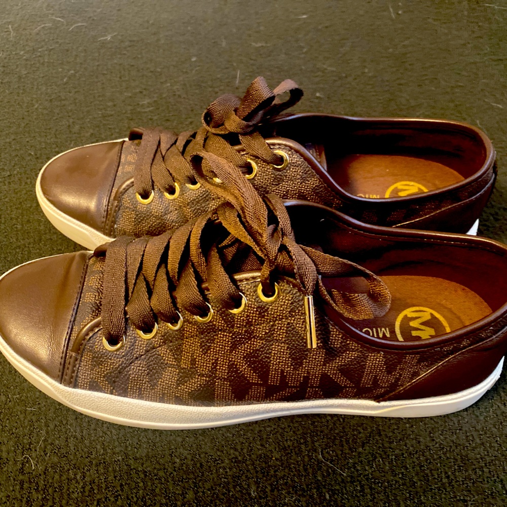 Michael Kors Brown Leather Sneakers 7M